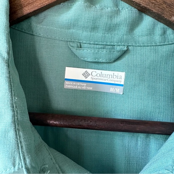 Columbia Men’s Modal Button Down Short Sleeve Shirt. Medium. Teal. - Picture 4 of 7